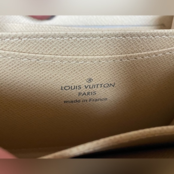 Authentic Louis Vuitton Zippy Coin Purse in Damier Azur - Picture 9 of 11